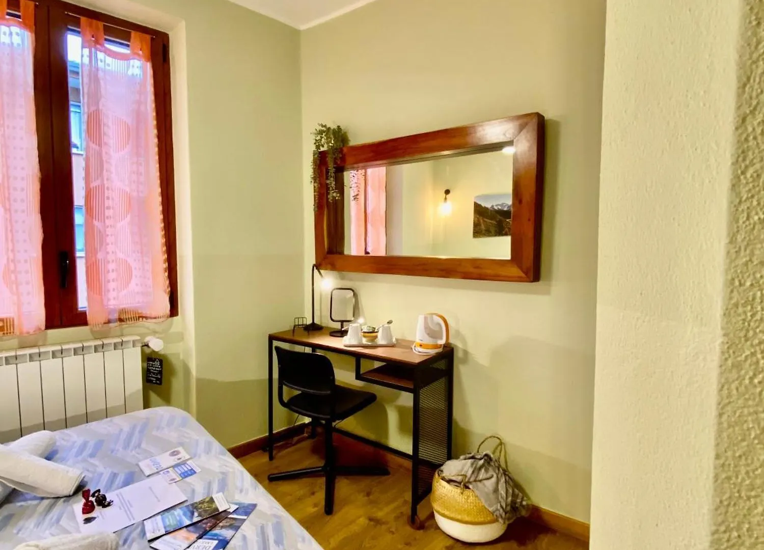 Bed and Breakfast La Casa Del Poeta Dervio